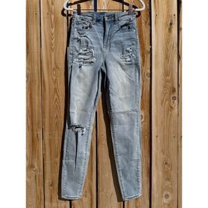American Eagle Women Teen Light Wash High Rise Distressed Skinny Jegging Jeans 2